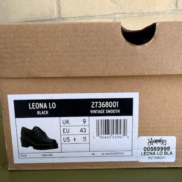 Dr. Martens Leona Lo black heeled oxford shoe size US W 11 / UK 9 - Picture 9 of 10
